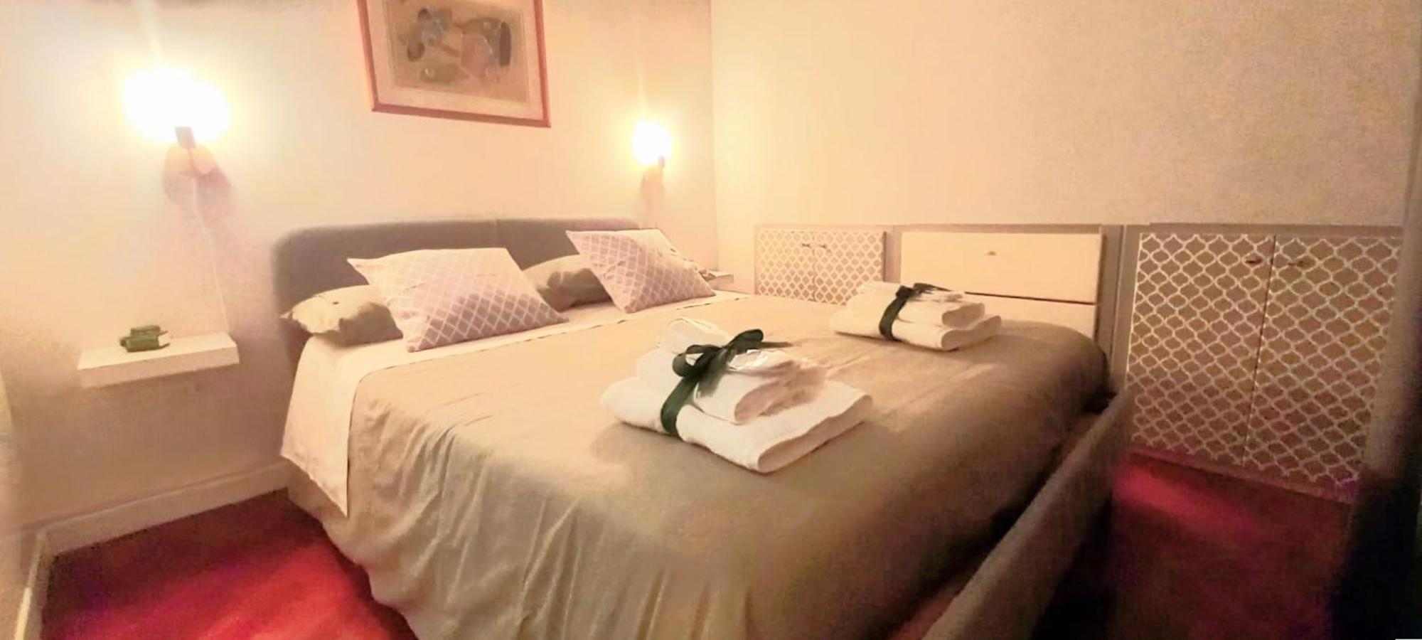 Nilo 28 House Apartment Napoli Bagian luar foto